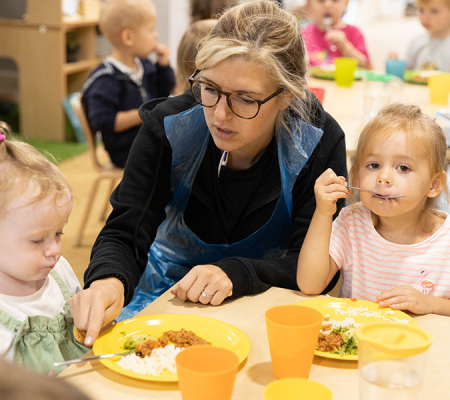 care-and-attention-at-lunch-time